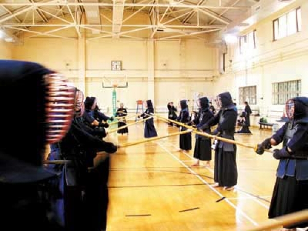 在剑道中学会体味人生